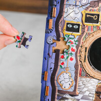 Cluepuzzle - The Wonderbox of Alice. Jigsaw puzzle box